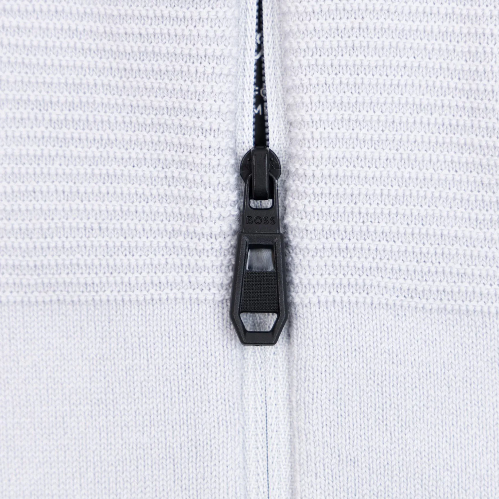 Momentum Quarter Zip Mid Layer Light Grey