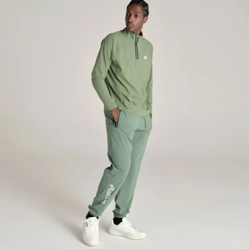 Performance Raglan Quarter Zip Mid Layer Forest