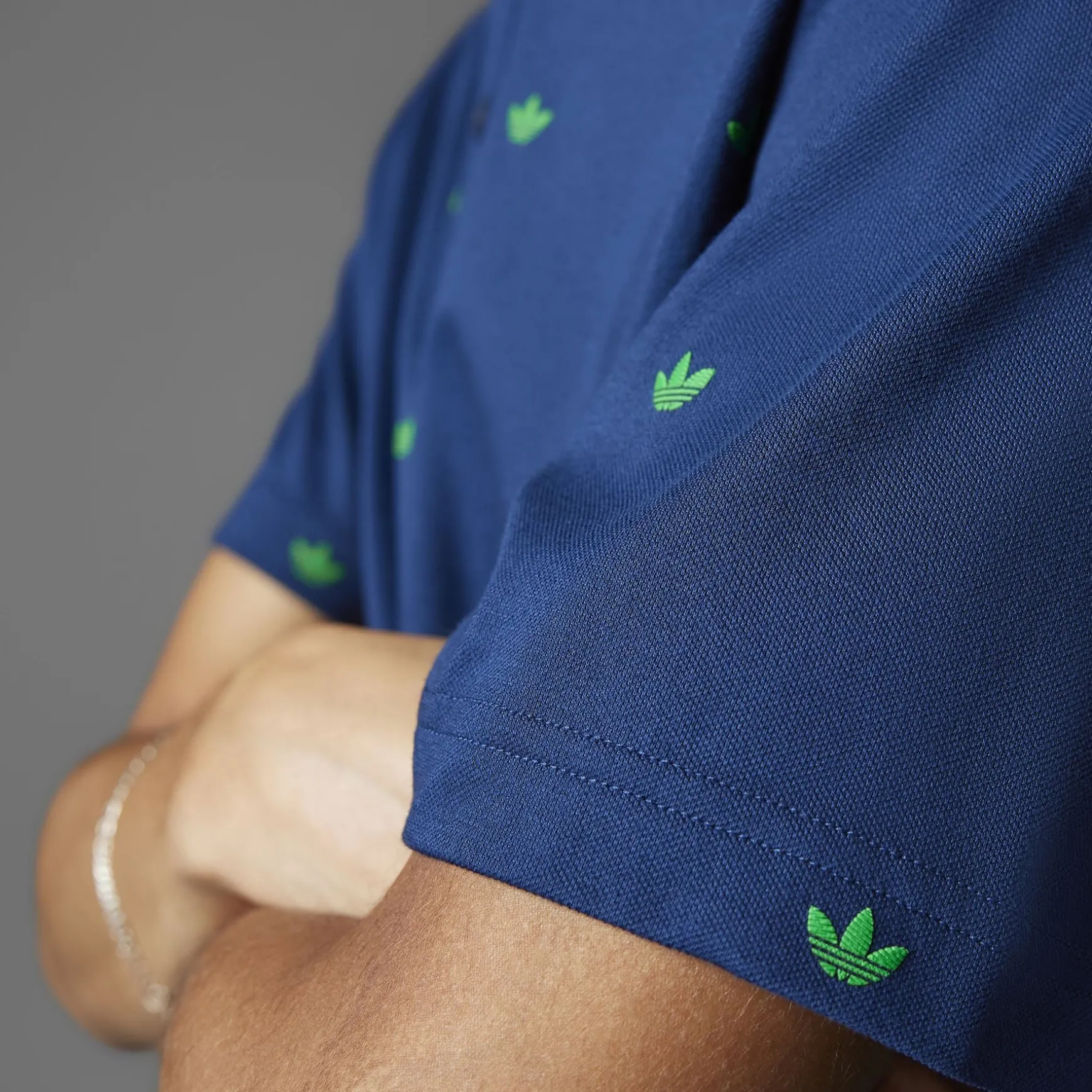Printed Trefoil Polo Night Indigo